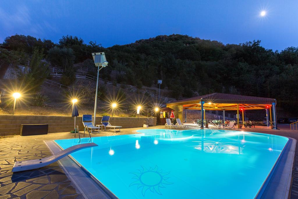 Turismo Rurale Il Sole Villa Sant'Angelo di Brolo Luaran gambar